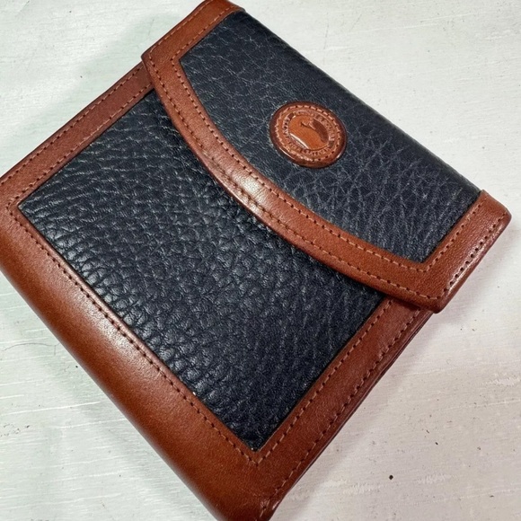 Vintage*X194*Dooney & Bourke East West Flap Bag & Wallet set-Nickel Navy EUC - Picture 15 of 16